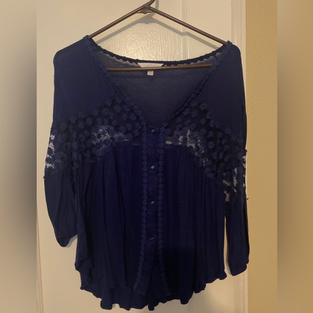 Charming Charlie blue knit long sleeved